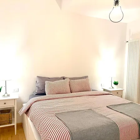Living Palazzi Storici - Santo Stefano * Болонья