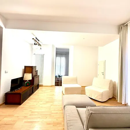 Living Palazzi Storici - Santo Stefano